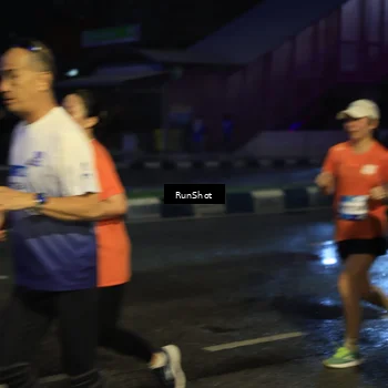 Runner Photo 7895954