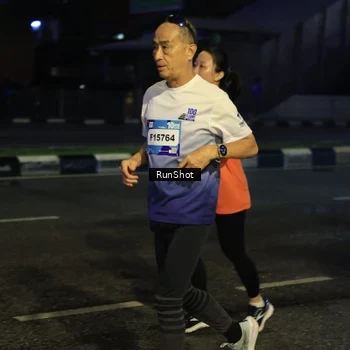 Runner Photo 7895956
