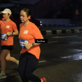 Runner Photo 7895968