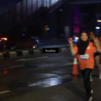 Runner Photo 7895972