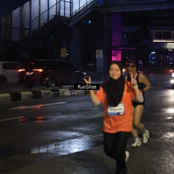 Runner Photo 7895974