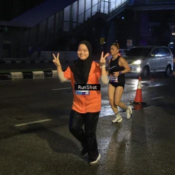 Runner Photo 7895992