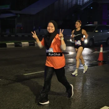 Runner Photo 7895994