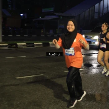 Runner Photo 7895996
