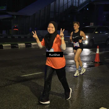 Runner Photo 7895999