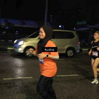 Runner Photo 7896021