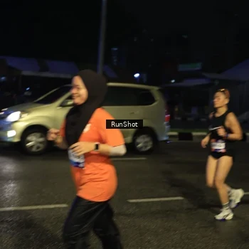 Runner Photo 7896025
