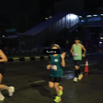 Runner Photo 7896028