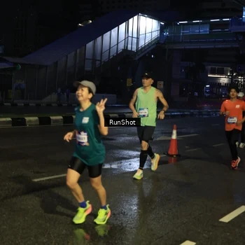 Runner Photo 7896031