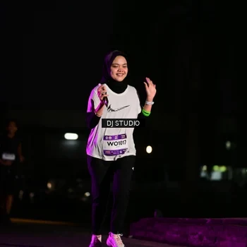Runner Photo 7896033