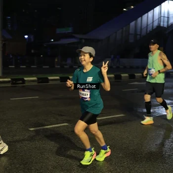 Runner Photo 7896042