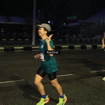 Runner Photo 7896048