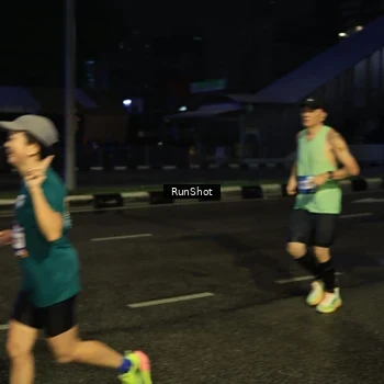 Runner Photo 7896054