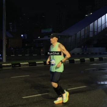 Runner Photo 7896056