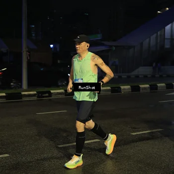 Runner Photo 7896071