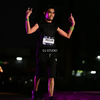 Runner Photo 7896088