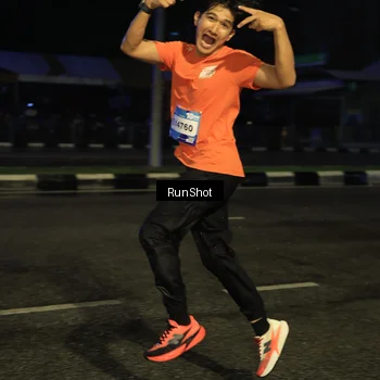 Runner Photo 7896089
