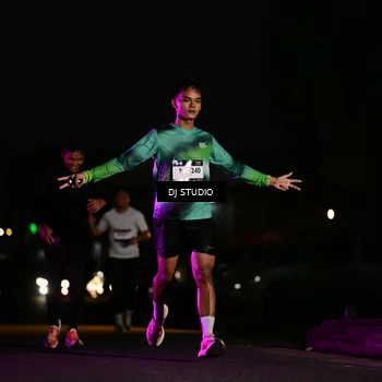 Runner Photo 7896095
