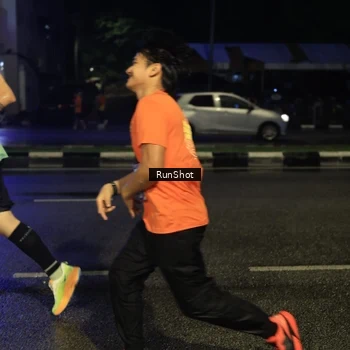 Runner Photo 7896107