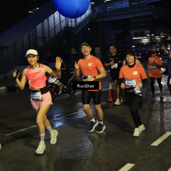 Runner Photo 7896128