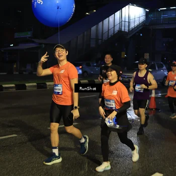 Runner Photo 7896140