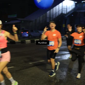 Runner Photo 7896166