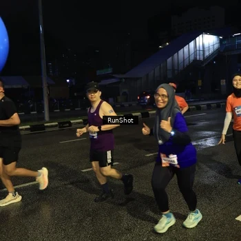 Runner Photo 7896172