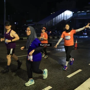 Runner Photo 7896181