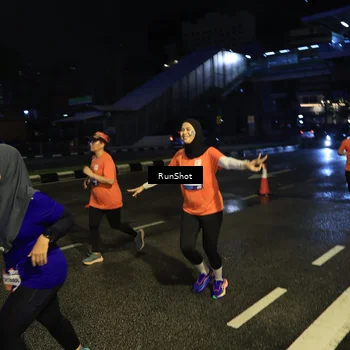 Runner Photo 7896182