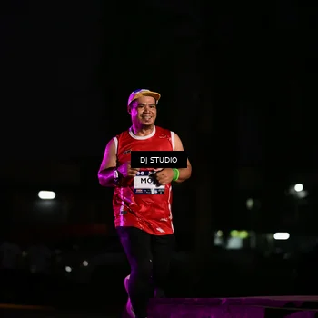 Runner Photo 7896190