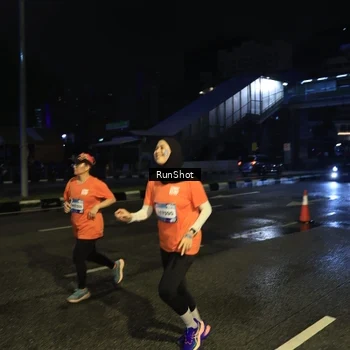 Runner Photo 7896195