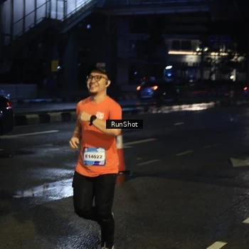 Runner Photo 7896225