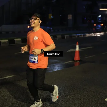 Runner Photo 7896232