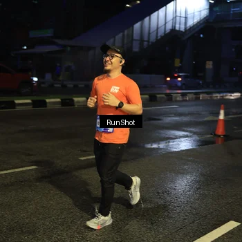Runner Photo 7896238