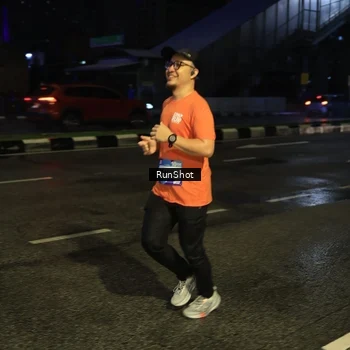 Runner Photo 7896239