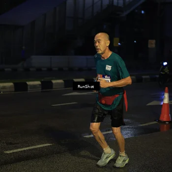 Runner Photo 7896276