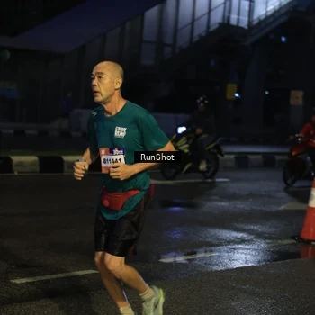 Runner Photo 7896284