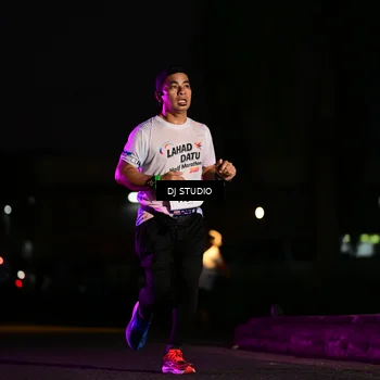Runner Photo 7896287