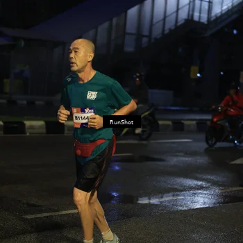 Runner Photo 7896290