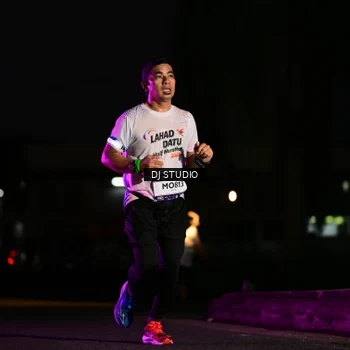 Runner Photo 7896296
