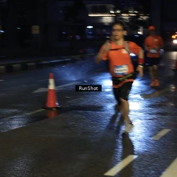 Runner Photo 7896315