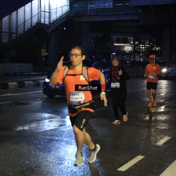 Runner Photo 7896328