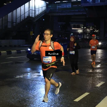 Runner Photo 7896329