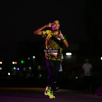 Runner Photo 7896331