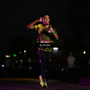 Runner Photo 7896340