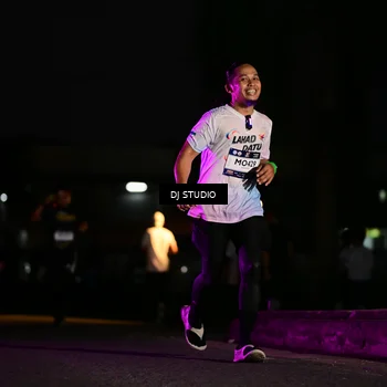 Runner Photo 7896355
