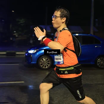 Runner Photo 7896364