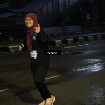 Runner Photo 7896390
