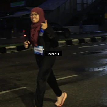 Runner Photo 7896396
