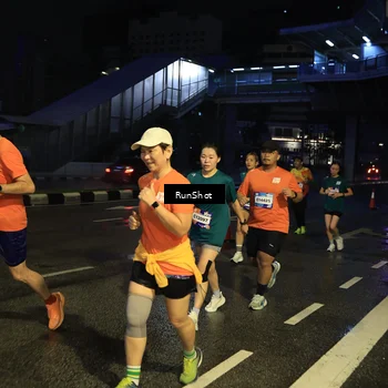 Runner Photo 7896428
